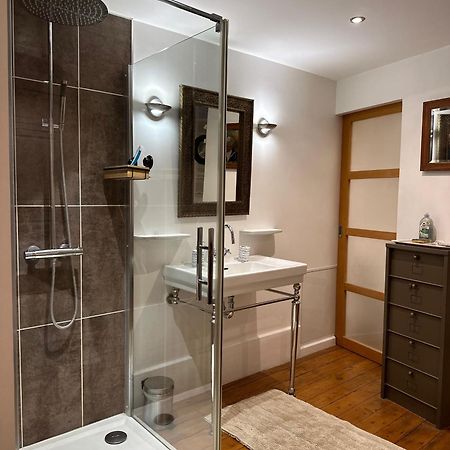 Chambre De Charme Au Coeur Du Vieux Valence - Confort & Calme ภายนอก รูปภาพ